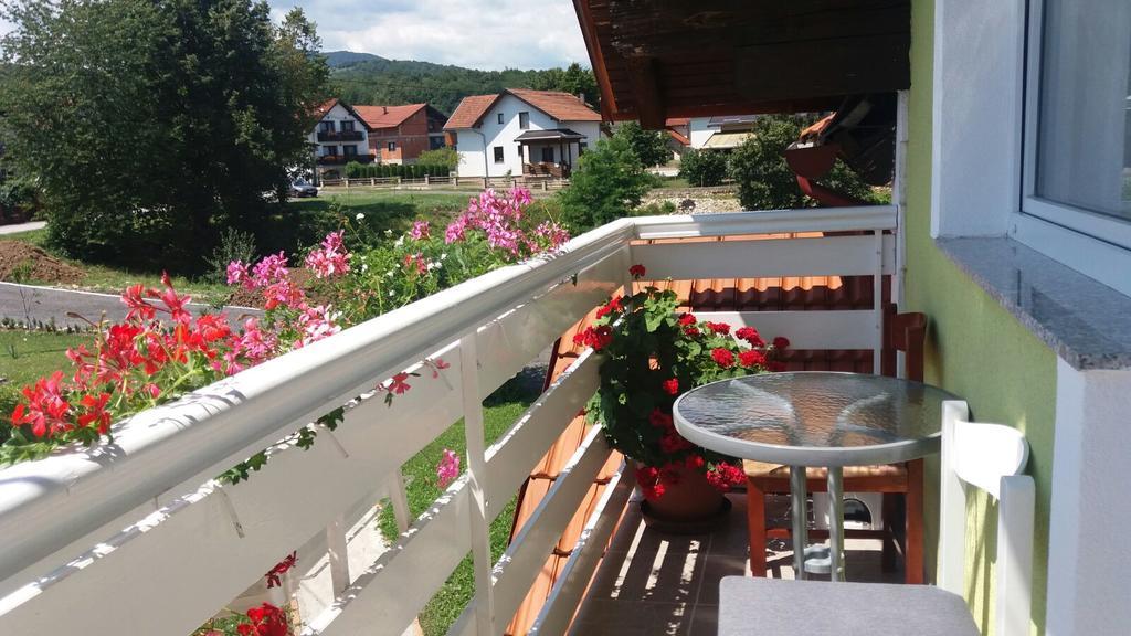 House Antonia Hotel Grabovac  Exterior foto